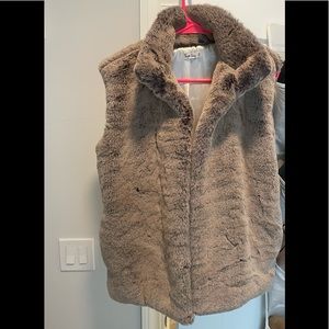 Brigitte Bailey faux fur vest